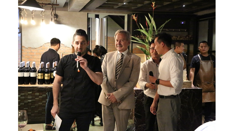 เอ็กซ์คลูซีฟ ไวน์ ดินเนอร์ กับ “แมซเซเนซ์” ไวน์ชั้นดีจากชิลี