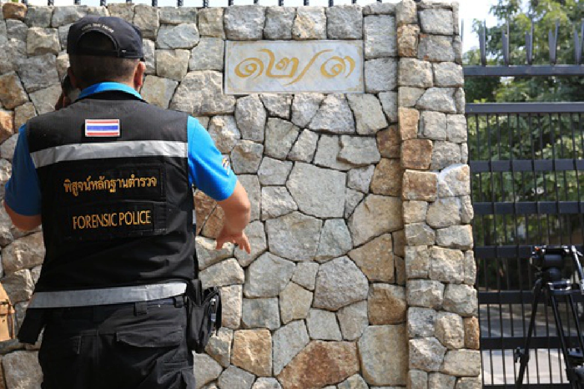 ปฏิบัติการค้นบ้าน 'เปรมชัย' (ภาพชุด)