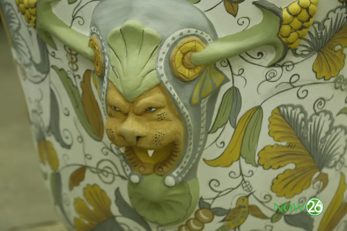 กระถางหูสิงห์