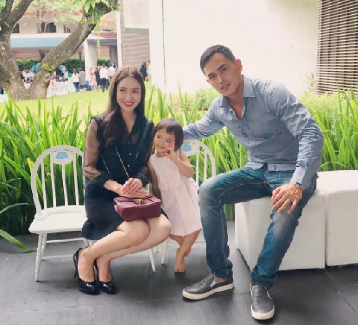 'แอฟ ทักษอร' รับแยกกันอยู่กับ 'สงกรานต์' จริง!!