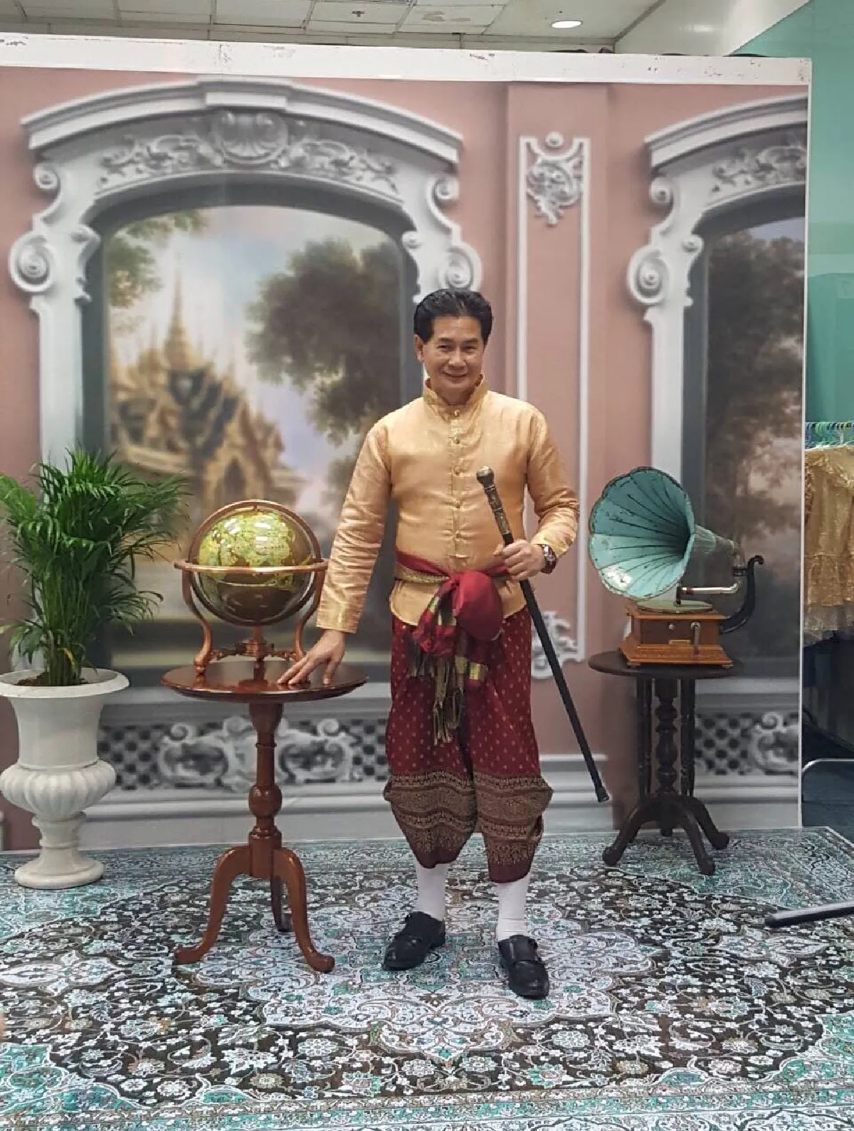 'การบินไทย' กำหนด 2-30 เม.ย. พนักงานต้อนรับบนเครื่อง แต่งกายชุดไทย