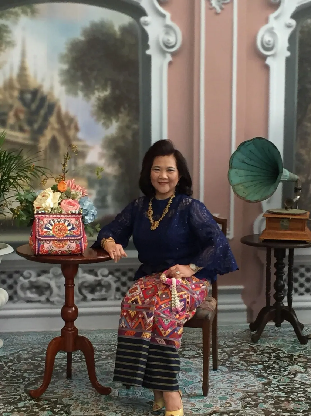 'การบินไทย' กำหนด 2-30 เม.ย. พนักงานต้อนรับบนเครื่อง แต่งกายชุดไทย