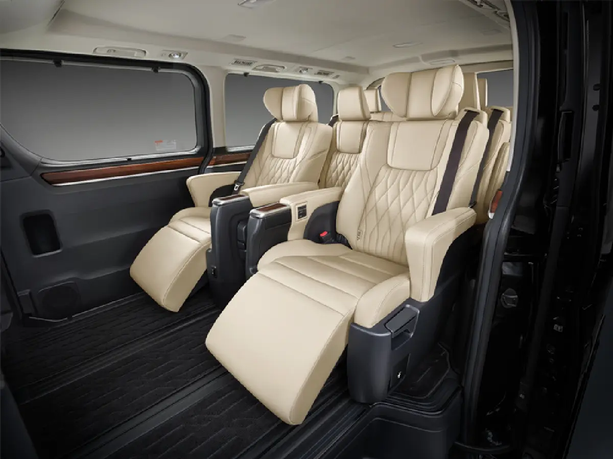 โตโยต้า เปิดตัว Toyota Majesty “Live Beyond the Class”