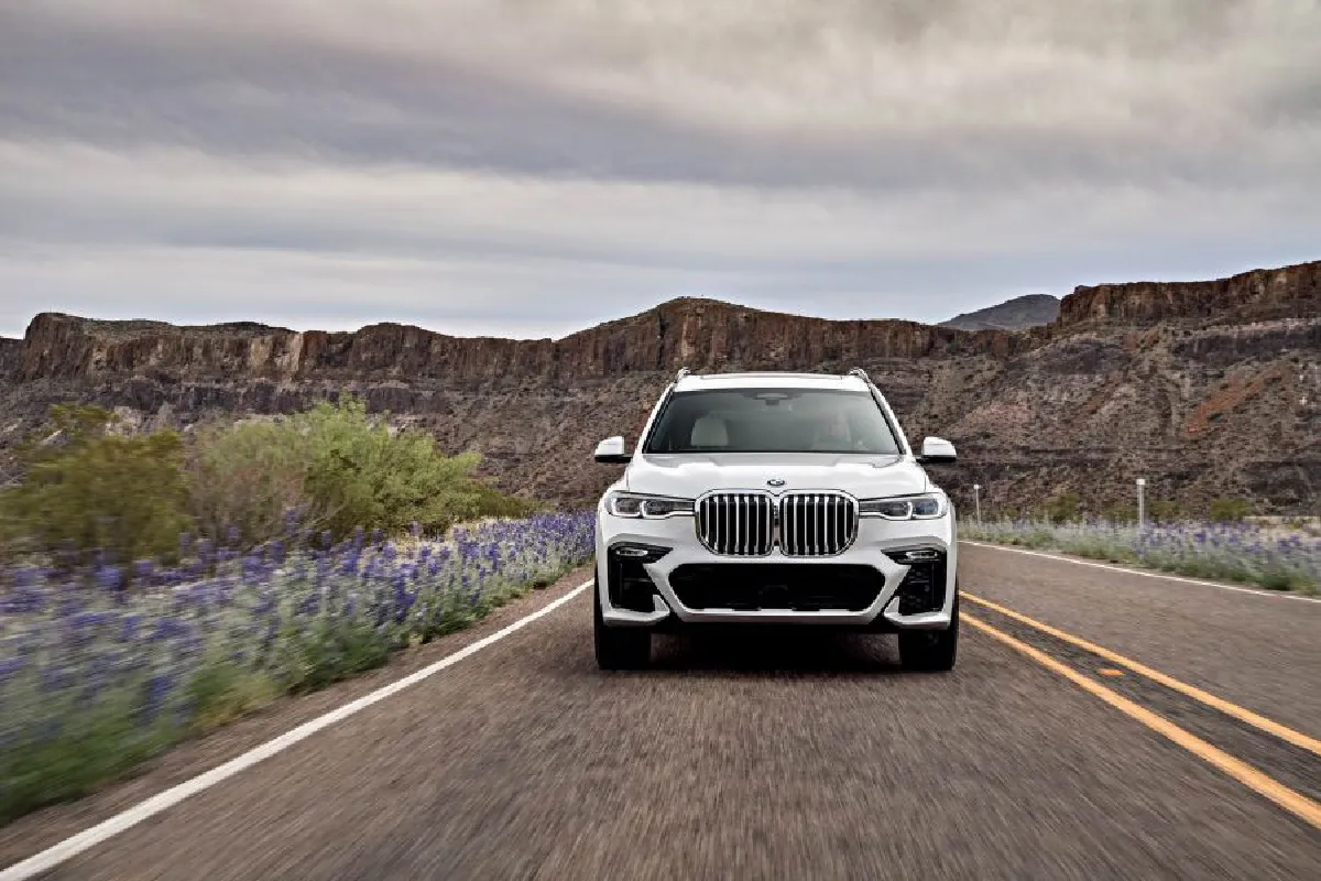 BMW X7  เอสเอวี ยักษ์ใหญ่ ถูกใจ นักเดินทาง