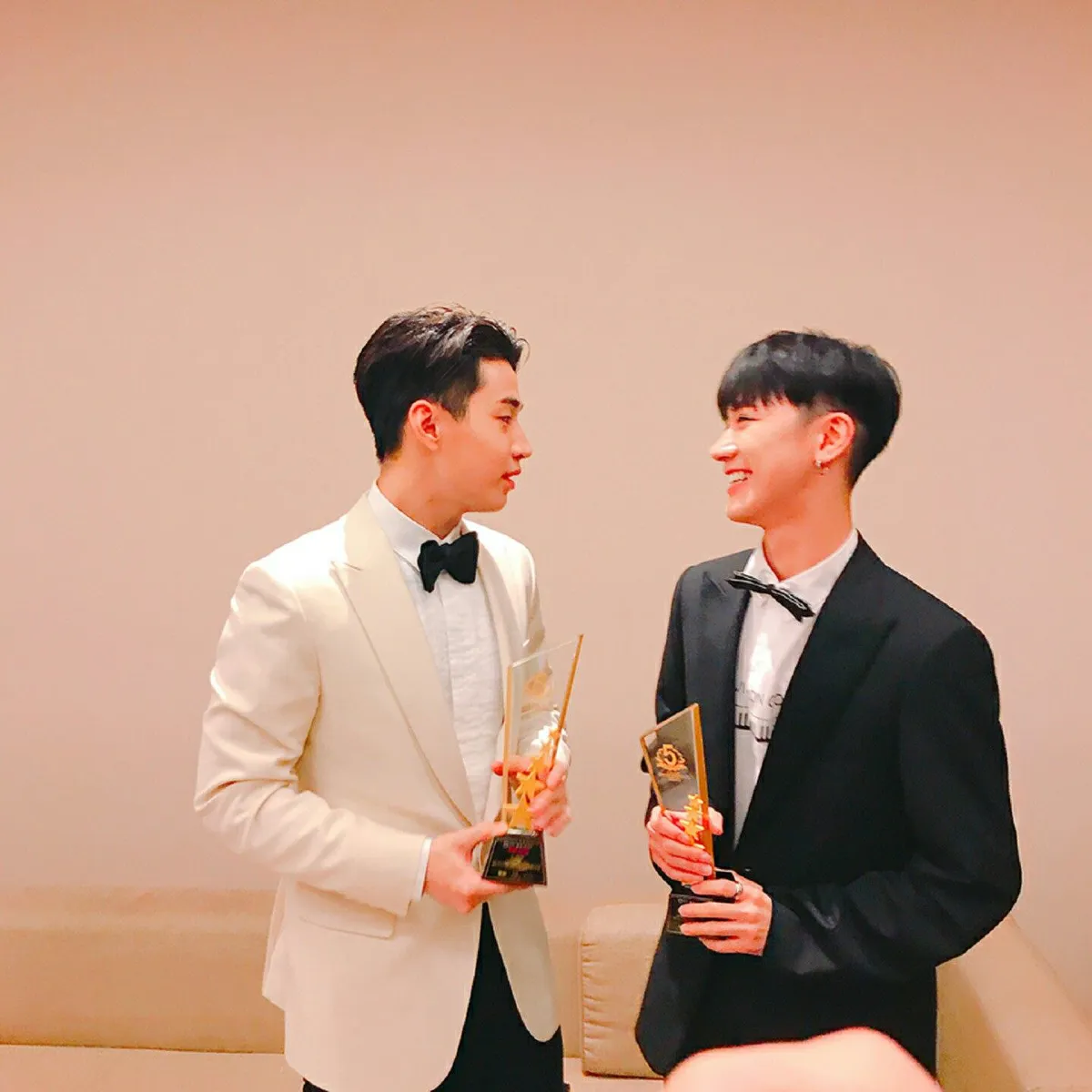 (2) HENRY และเตนล์-ชิตพล วง NCT