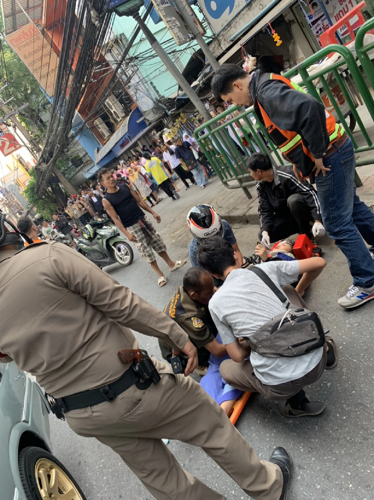 ผู้เห็นเหตุการณ์เล่านาทีอาคารทรุดตัวรามคำแหง 51/1