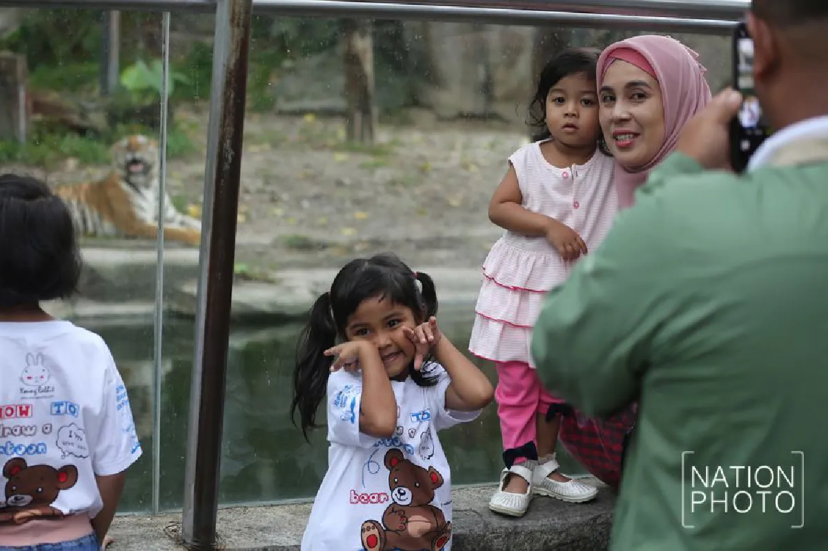 วันเด็กชายแดนใต้ แห่เที่ยวสวนสัตว์สงขลา