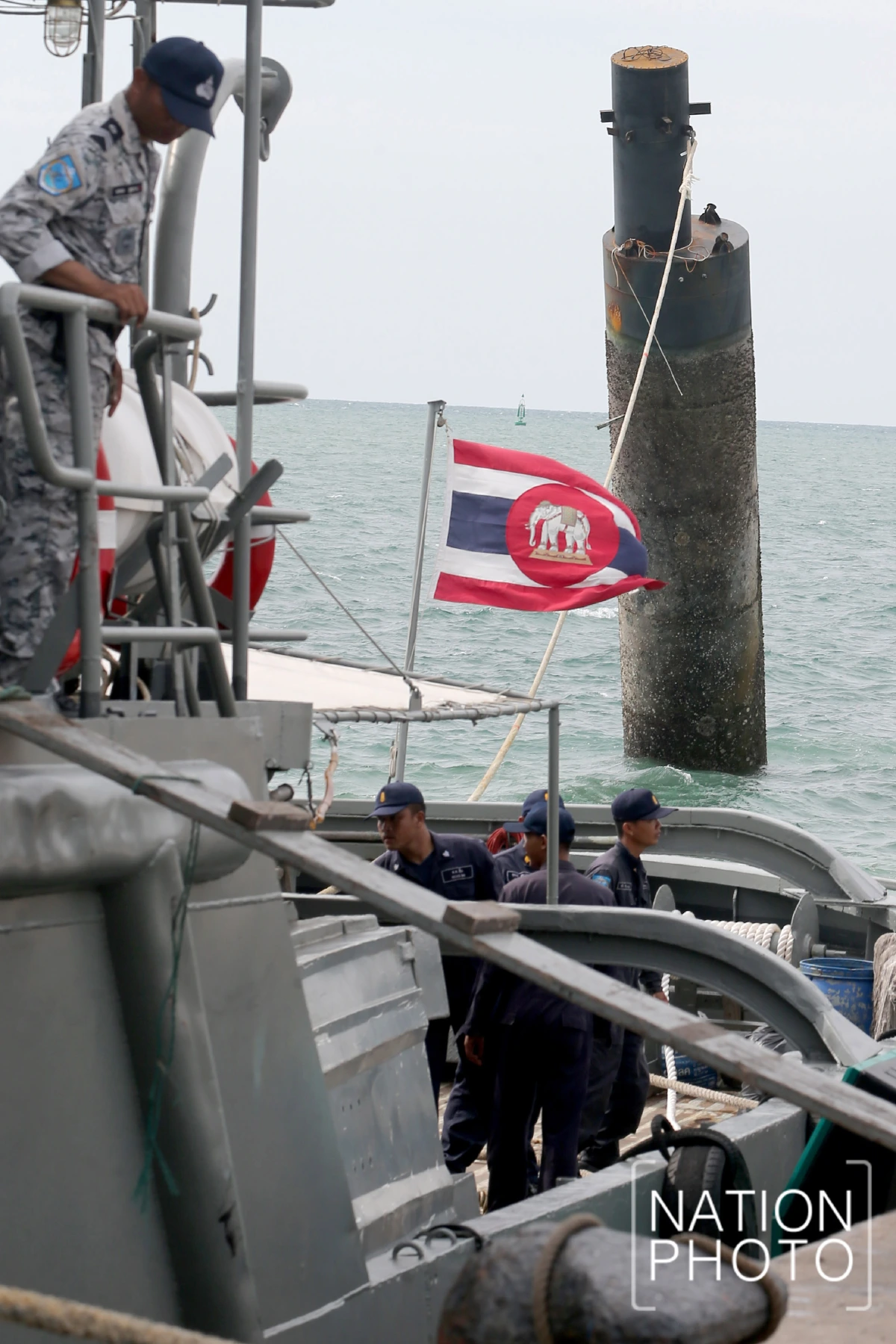 บ้านพร้อมตอม่อ กลางทะเลภูเก็ต ถูกลากถึงฝั่ง