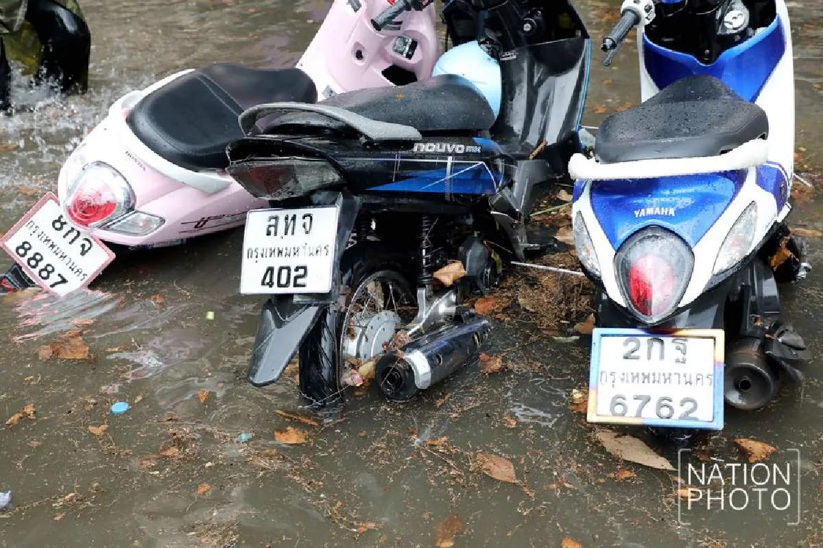 รวมภาพ 'ฝนตก-รถติด' ทั่วกรุงฯ ศุกร์ 7 มิ.ย.62