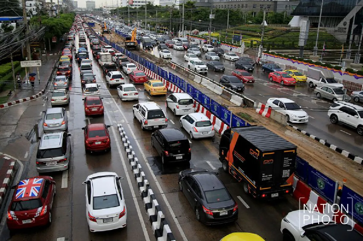 รวมภาพ 'ฝนตก-รถติด' ทั่วกรุงฯ ศุกร์ 7 มิ.ย.62