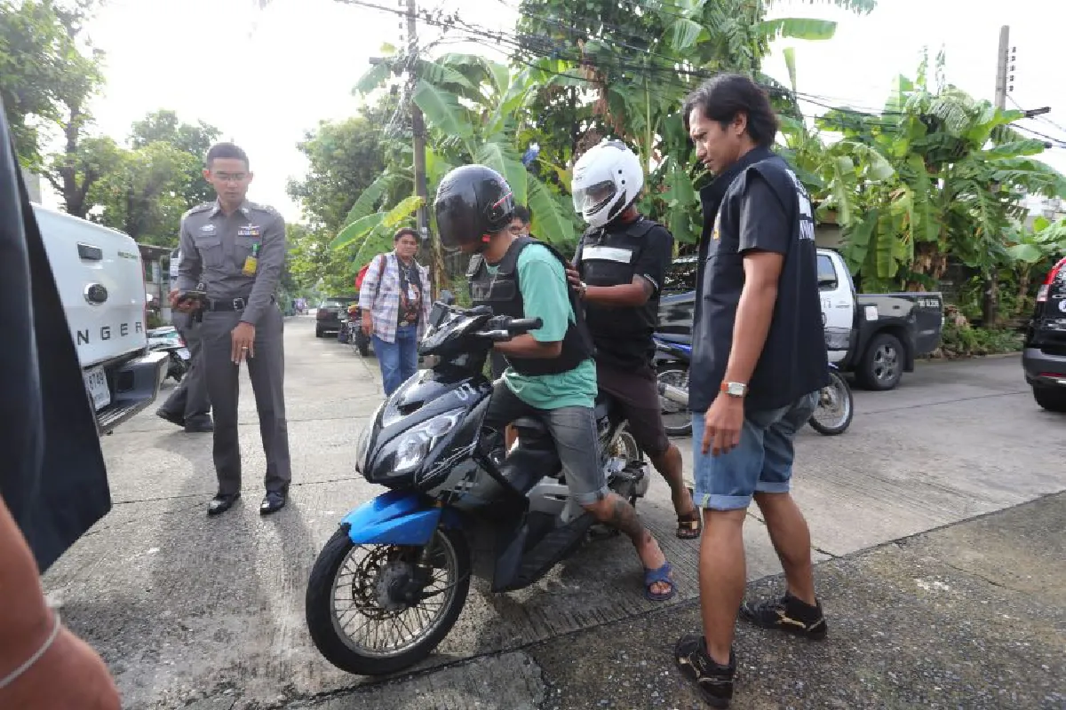 คุมตัวขาโจ๋รุมตืบ 'ลุงขับรถกะป๊อ' ทำแผน 7 จุด