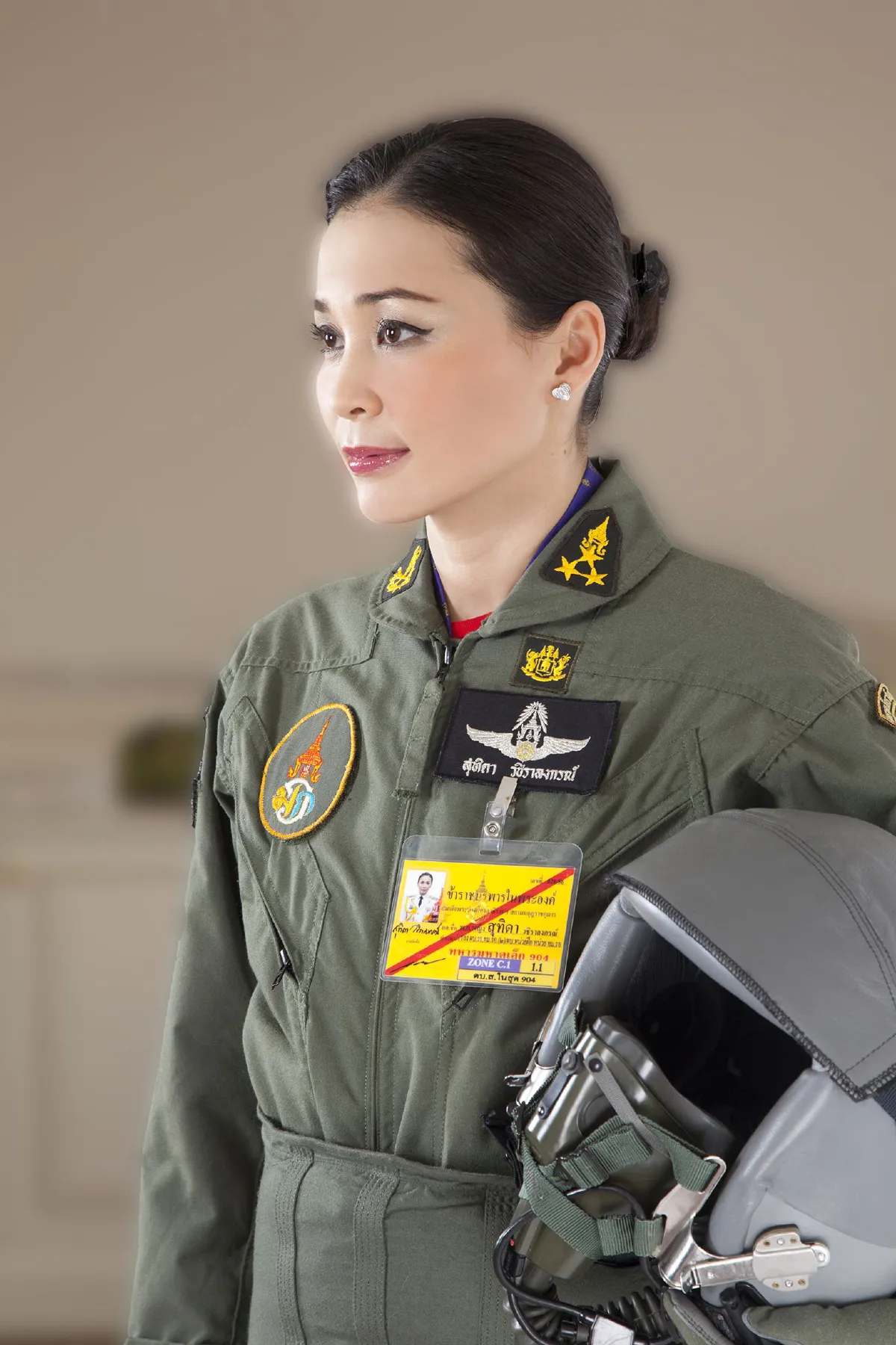 'ในหลวง' พระราชทานพระฉายาลักษณ์ ‘สมเด็จพระนางเจ้าฯ พระบรมราชินี’