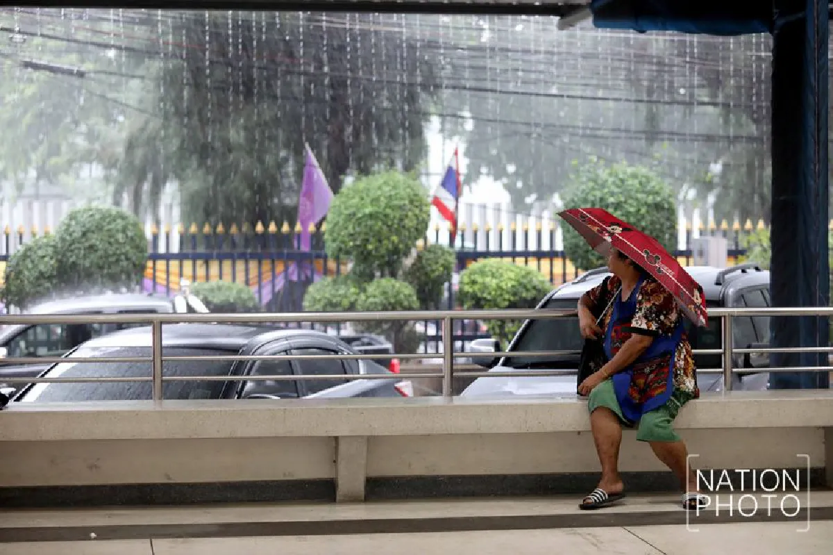 รวมภาพ 'ฝนตก-รถติด' ทั่วกรุงฯ ศุกร์ 7 มิ.ย.62