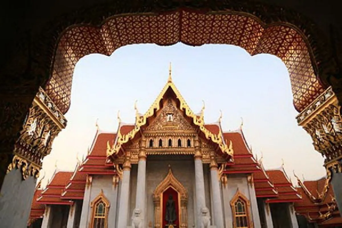 ไหว้พระ 10 วัด สืบสิริสวัสดิ์ 10 รัชกาล