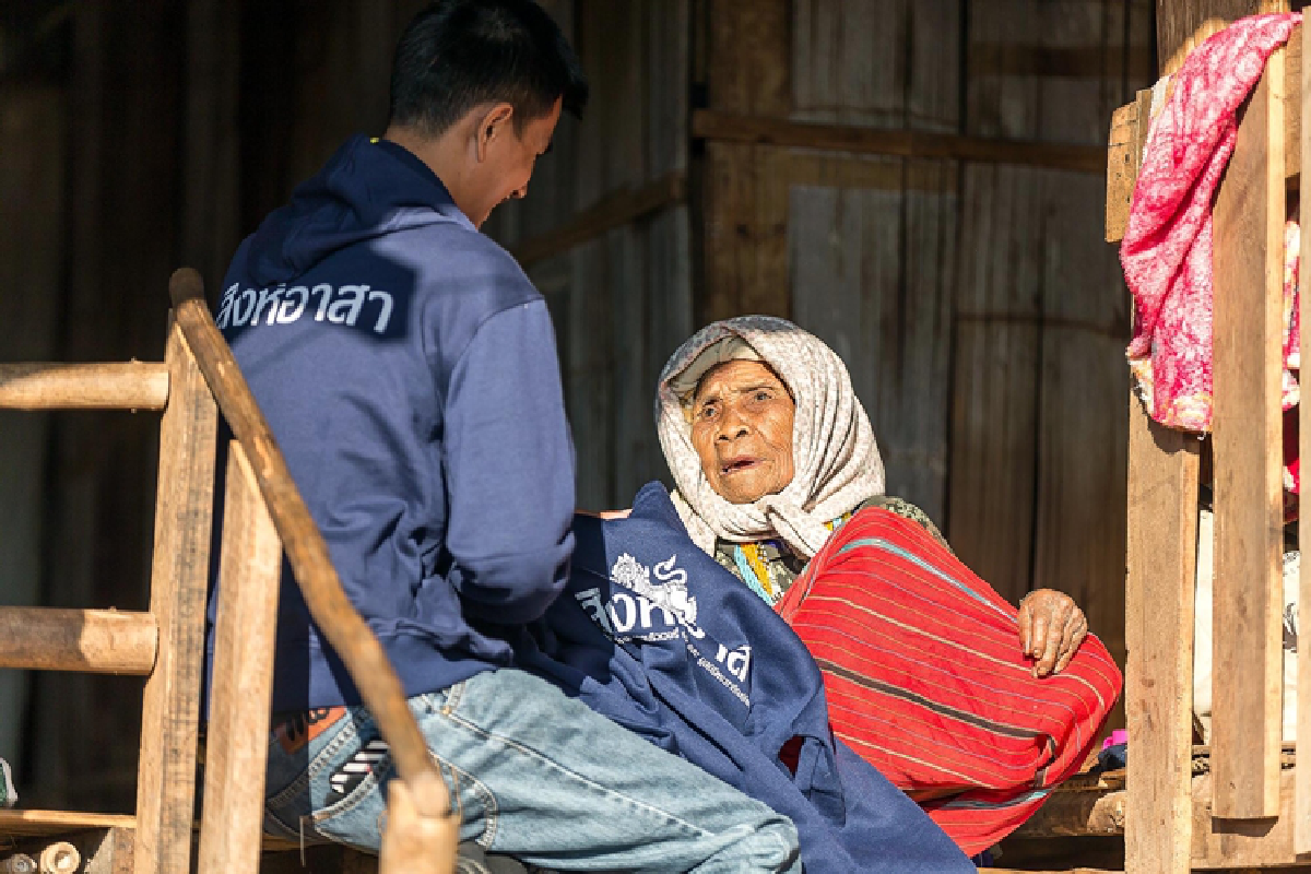 คณะกรรมการเครือข่ายนักศึกษาสิงห์อาสา เหนือ-อีสาน ระดมความช่วยเหลือผู้ประสบภัยหนาว  