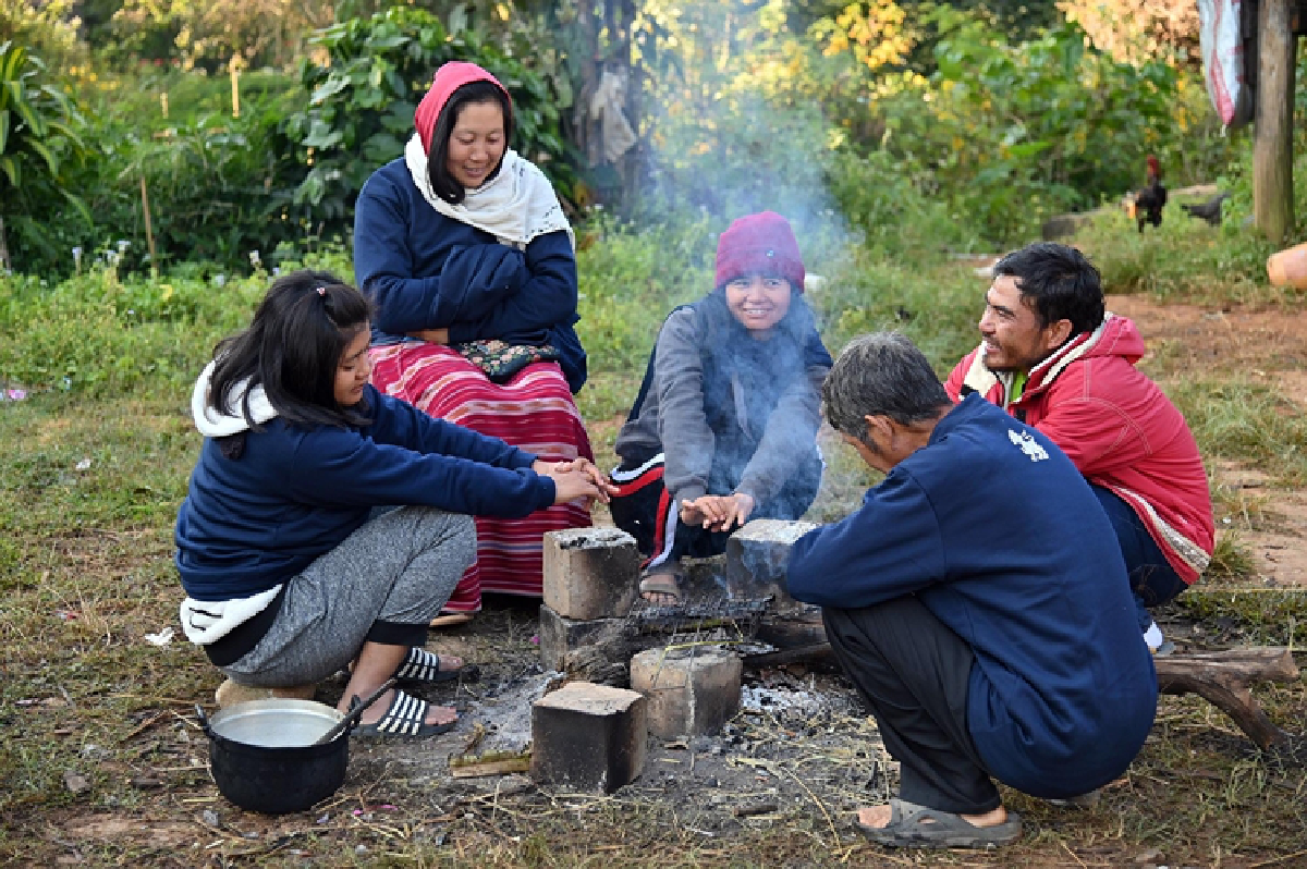 คณะกรรมการเครือข่ายนักศึกษาสิงห์อาสา เหนือ-อีสาน ระดมความช่วยเหลือผู้ประสบภัยหนาว  