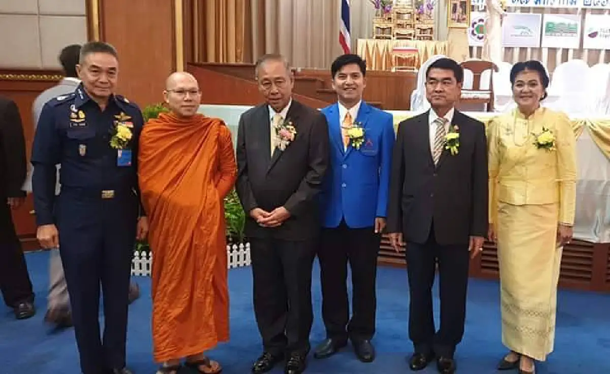 โครงการหนึ่งล้านกล้าความดีตอบแทนคุณแผ่นดิน