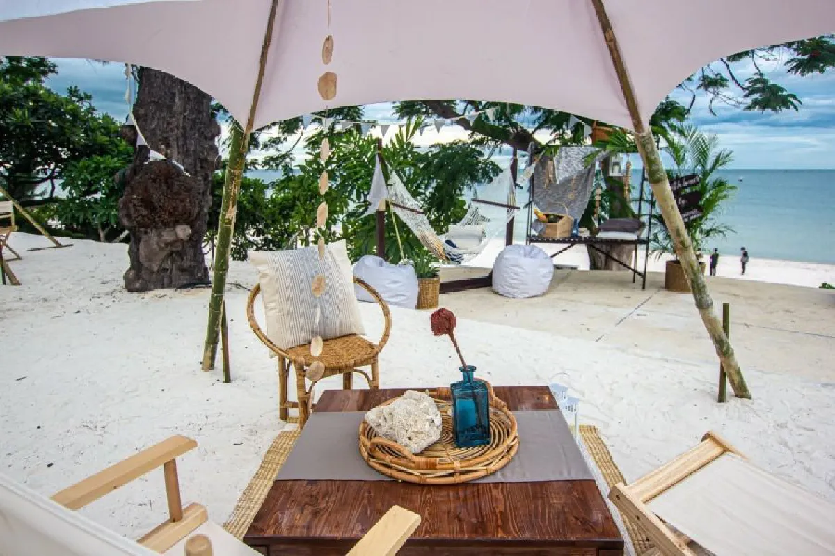 “อินเตอร์คอนติเนนตัล เรสซิเดนเซสหัวหิน” ชวนร่วมกิจกรรมสุดเอ็กซ์คลูซีฟ  ฟินกับการดูหนัง ฟังดนตรีสด ลิ้มรสอาหารชั้นเลิศ ริมชายหาด ตลอดเดือน ก.ค.  พร้อมรับบริการระดับโลกกับ InterContinental Life  