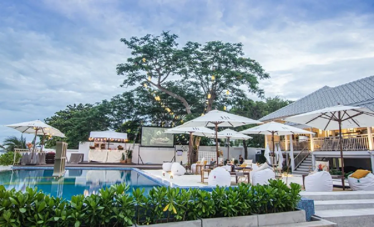 “อินเตอร์คอนติเนนตัล เรสซิเดนเซสหัวหิน” ชวนร่วมกิจกรรมสุดเอ็กซ์คลูซีฟ  ฟินกับการดูหนัง ฟังดนตรีสด ลิ้มรสอาหารชั้นเลิศ ริมชายหาด ตลอดเดือน ก.ค.  พร้อมรับบริการระดับโลกกับ InterContinental Life  