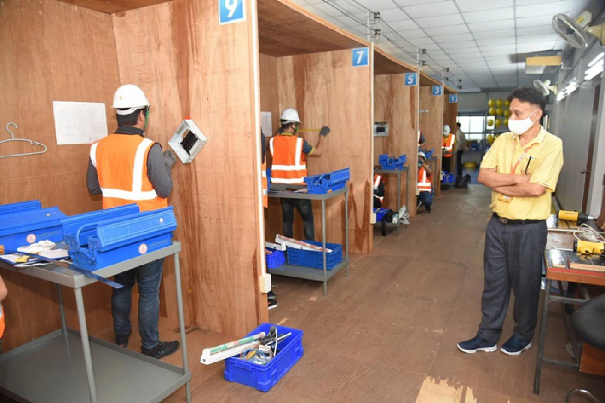 MEA จัดอบรมช่างไฟฟ้ามืออาชีพ สู่การรับรองมาตรฐานฝีมือแรงงาน รุ่นที่ 1/2563