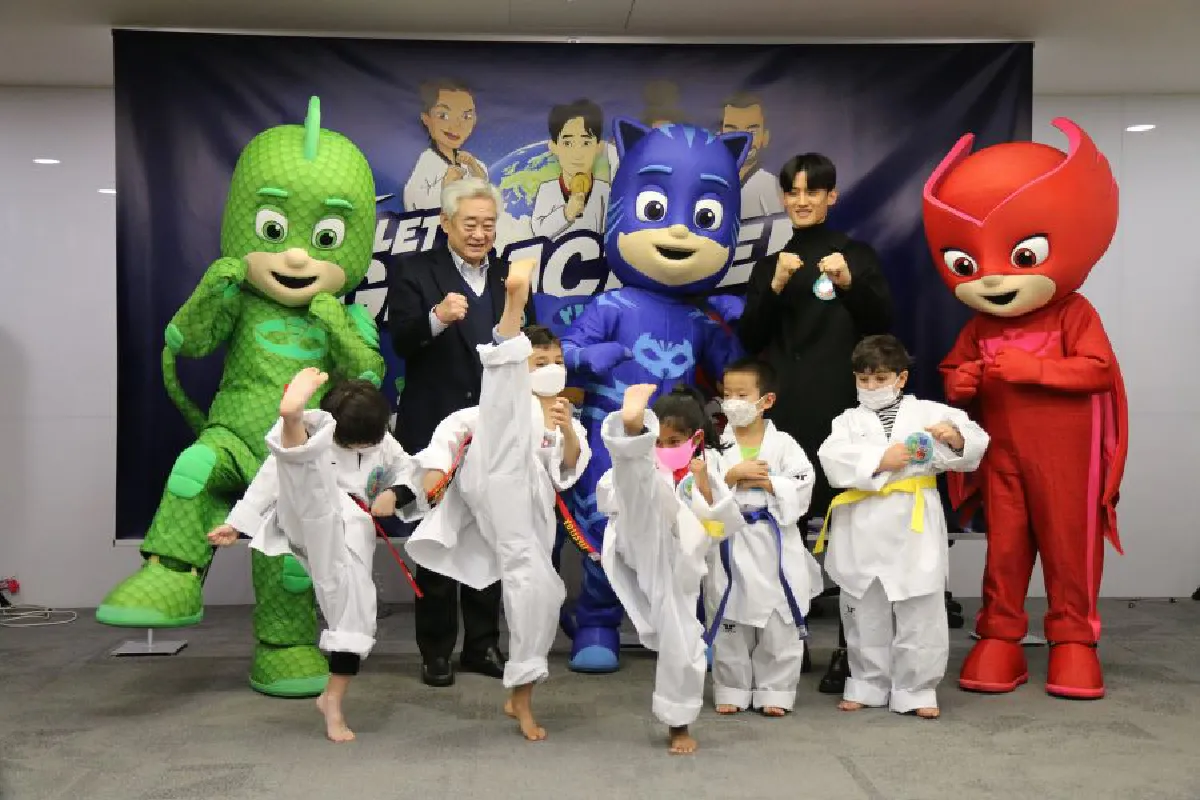สหพันธ์เทควันโดโลกร่วมมือกับ Hasbro ในแคมเปญสำหรับเด็ก “Get Active with PJ Masks”