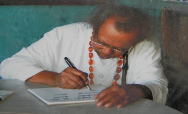 ประติมากรรมแห่งความศรัทธาผูกพัน แด่ท่านอังคาร กัลยาณพงศ์