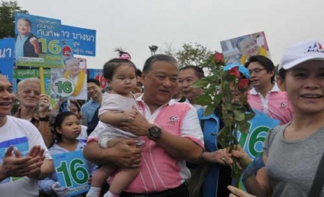 สุขุมพันธุ์หาเสียงเพิ่มรพ.คนสูงอายุ
