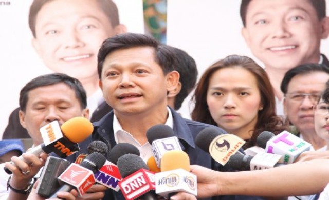 'พงศพัศ'ชูนโยบายจราจร ทุกแยกเลี้ยวซ้าย