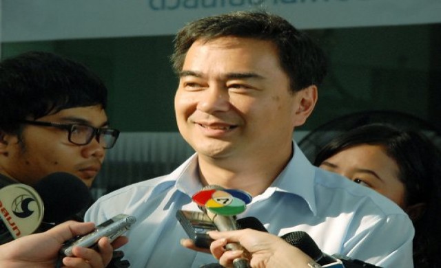 'อภิสิทธิ์'ชี้ชินวัตรเป็นนายกฯสะท้อนปชต.ไทย