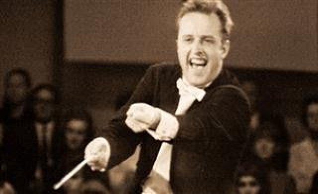 คลายเบอร์ -  มูติ - คารายาน กับเบื้องหลังการอำนวยเพลง