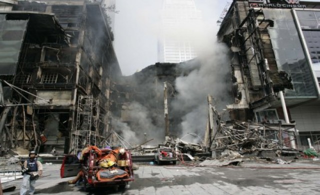 ศาลยกฟ้อง'2นปช.'ไม่ผิดเผาเซ็นทรัลเวิลด์