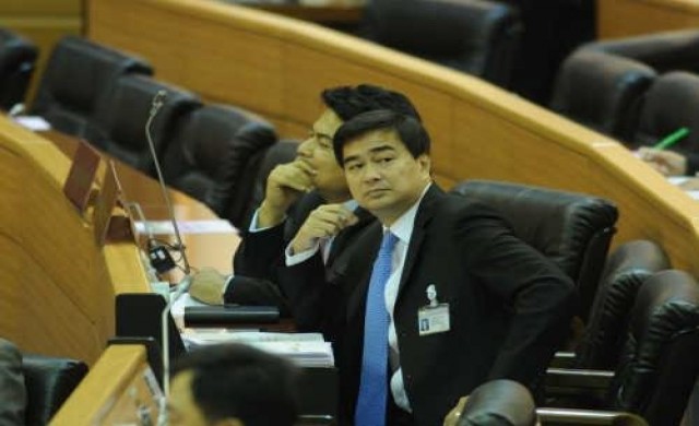 เทียบเหตุผลกู้2ล้านล้าน รัฐบาล-ฝ่ายค้าน