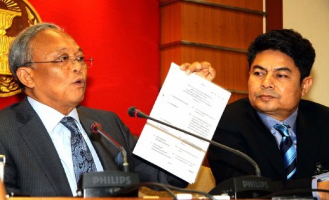 'ประชาธิปัตย์'ระทึก คดีโรงพักทดแทนสู่ปปช.