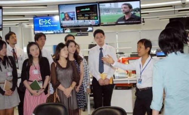 จนท.บริหารกสิกรไทยเยี่ยมชมคอนเวอร์เจ้นท์