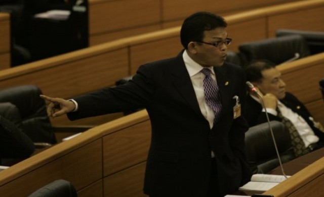 น้อง'สุเทพ'ท้า'เฉลิม'เก่งจริงเปิดชื่อเต็ม'ส.'