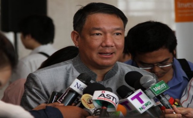ประชาธิปัตย์จี้รัฐบาล แก้หนี้ภาคประชาชน