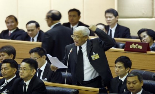 'สุนัย'ซัดปชป.เล่นละครเตะถ่วงประชุมสภาฯ