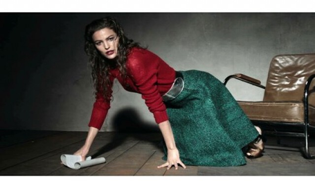 Prada Fall 2013 : เสน่ห์แห่งความเย้ายวนใจล่าสุดจาก Prada
