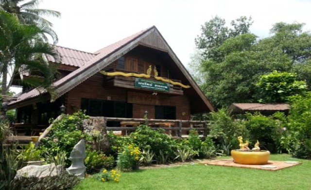 ฟาร์มสเตย์ ที่ไร่คุณมน