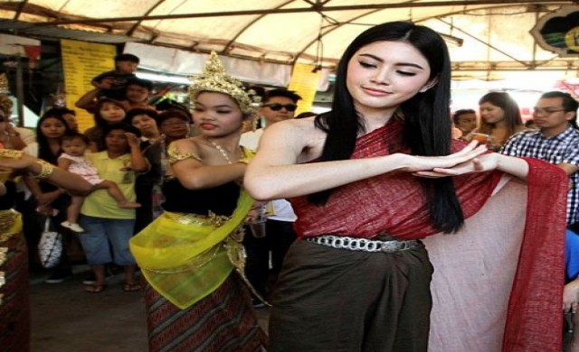 อาการนางเอก