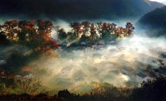 'อู้หยวน' ความงามแห่งฤดูใบไม้ร่วง