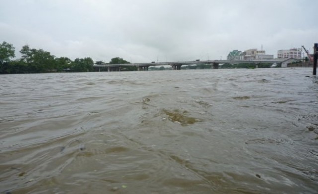 แม่น้ำบางปะกงเอ่อล้น