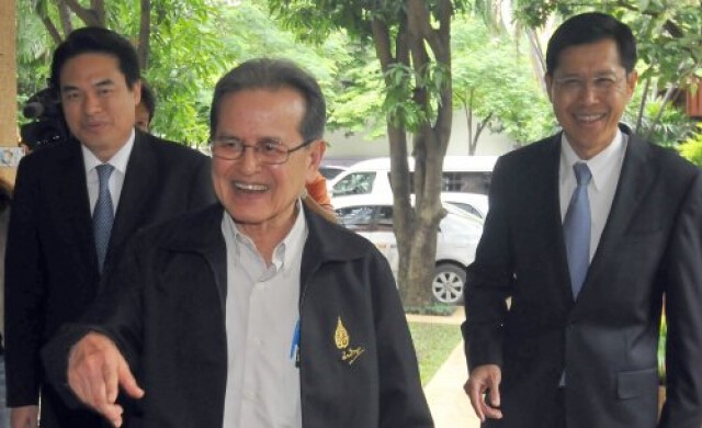 'ประเวศ'แนะ'รัฐ-ม็อบปชป.'หันหน้าเจรจา