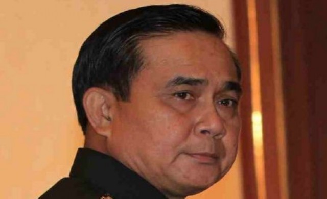 'ประยุทธ์'ชมอาร์ดีเอฟแกร่งพร้อมรบ