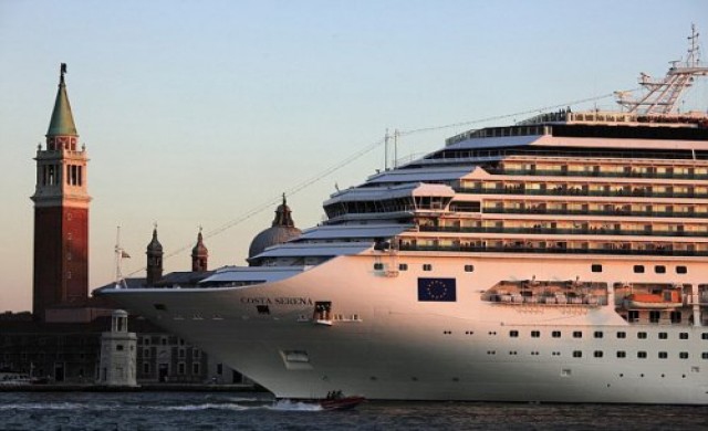 คืน "คลอง" ให้ "เวนิส"