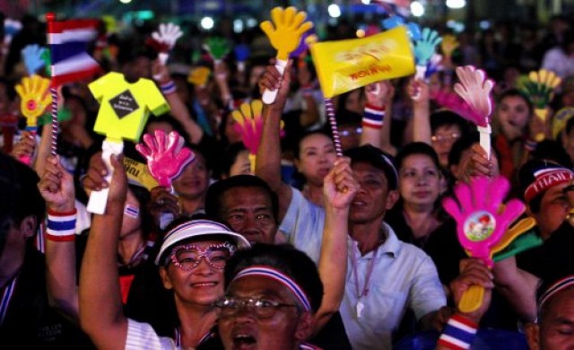 รัฐบาลเล็งหาสถานที่สำรองลงมติซักฟอก