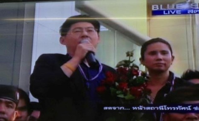 'สรยุทธ'1ปี๊ดสั้นๆให้กำลังใจใช่เลือกข้าง