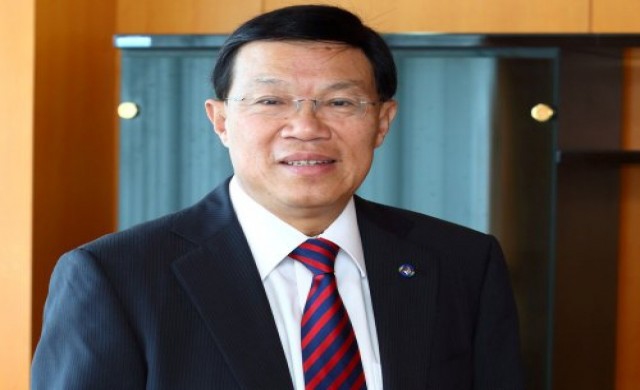 "เทพรักษ์ เหลืองสุวรรณ" ชี้ช่องรวย ด้วย "สวนยาง"