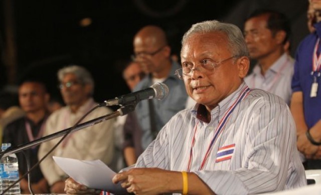 'สุเทพ'ประกาศยึดอำนาจคืนประชาชน