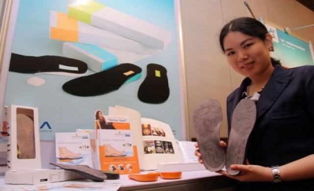 นวัตกรรมลงเท้า